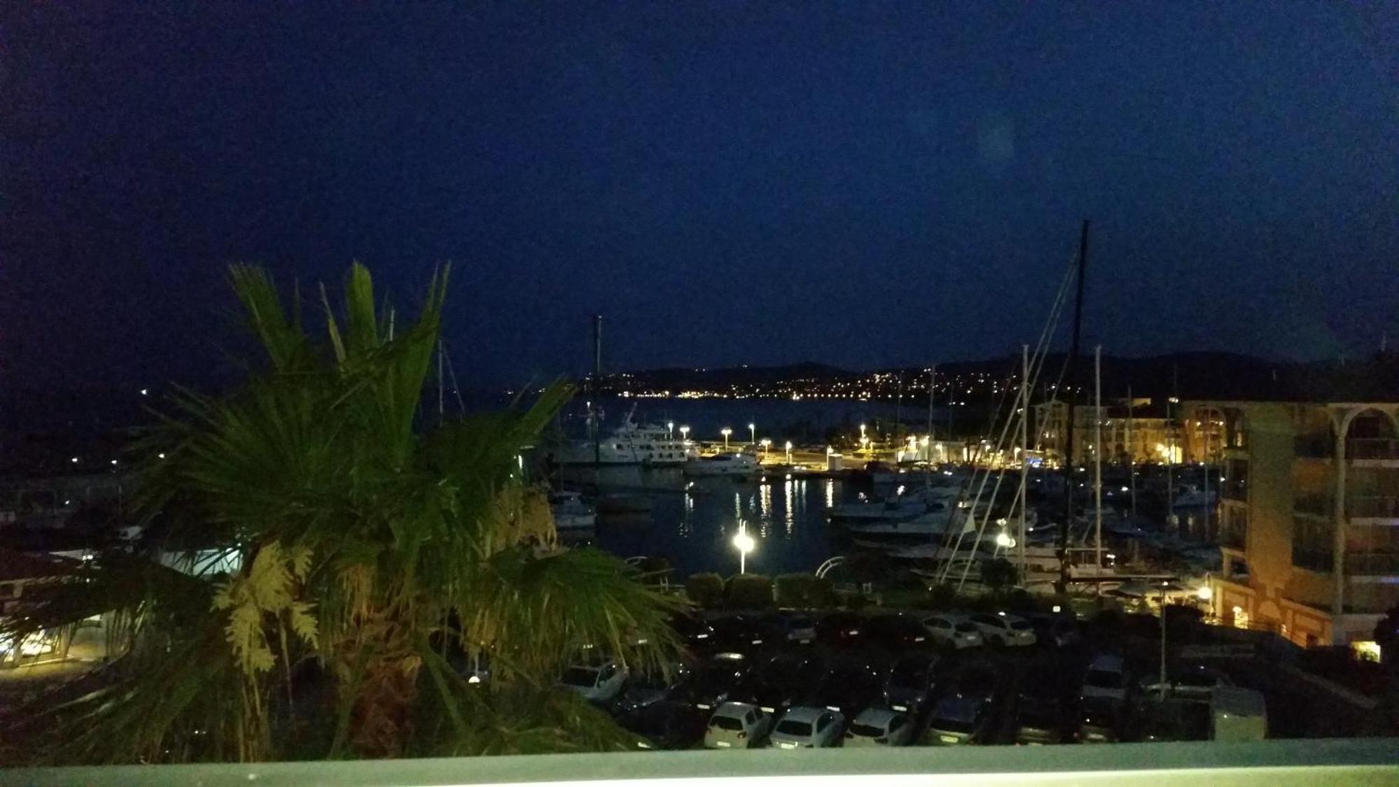Sublime Vue Mer,Parking,Wifi Fréjus Buitenkant foto