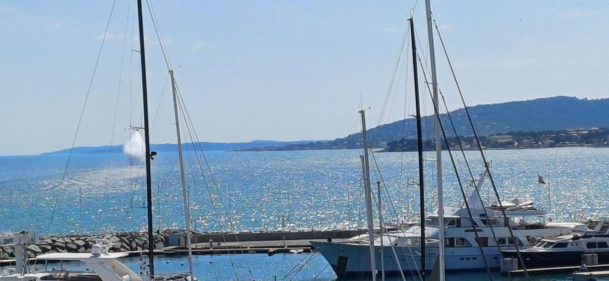 Sublime Vue Mer,Parking,Wifi Fréjus Buitenkant foto